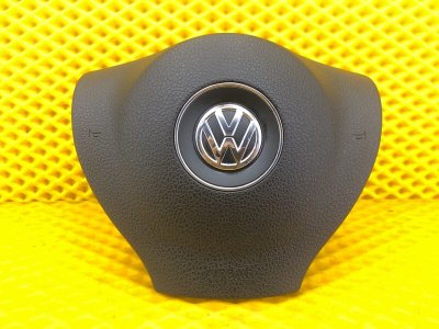Подушка безопасности в руль Volkswagen Tiguan 2013 5N1