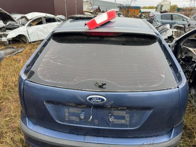 Крышка багажника Ford Focus 2006 2