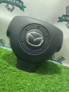 Подушка безопасности в руль Mazda Demio