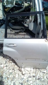 Дверь Toyota Land Cruiser 100