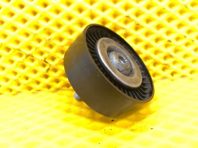 Ролик обводной Audi Q7 2014 4LB