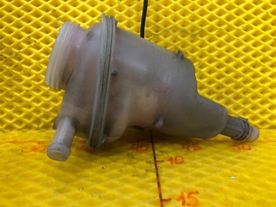 Бачок расширительный Mercedes-Benz S-Class 2014 W222