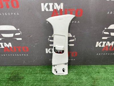 Накладка центральной стойки верхняя Ford Kuga 2013 SUV