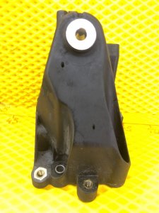 Кронштейн двигателя левый Mercedes-Benz S-Class 2014 W222