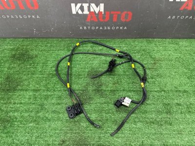 Проводка форсунок омывателя Kia Ceed 2 2015 SW