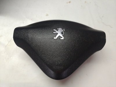 Подушка безопасности в руль Peugeot 207