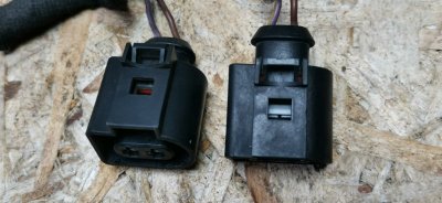 Разъем насоса бачка омывателя Mercedes VIANO 2011 639 рест