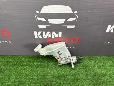 Главный тормозной цилиндр с бочком Hyundai i30 2013