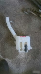 Бачок омывателя Geely MK Cross