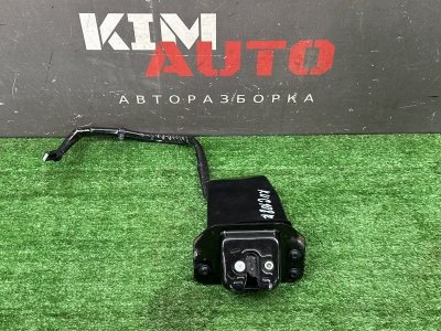 Замок крышки багажника Ford Kuga 2013 SUV