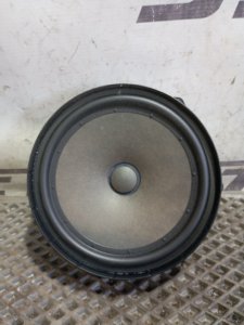 Динамик Skoda YETI 2015