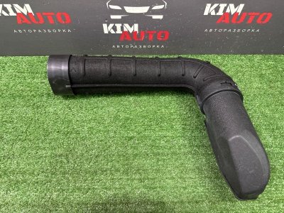 Воздухозаборник Kia Ceed 2 2015 SW