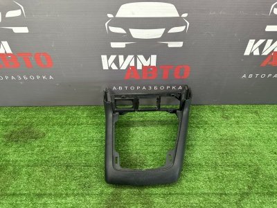 Накладка центральной консоли Ford Mondeo 3