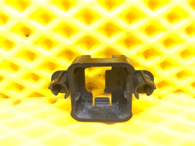 Кронштейн крепления Audi E-Tron