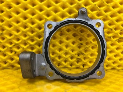 Заслока дроссельная Audi Q7 2014 4LB