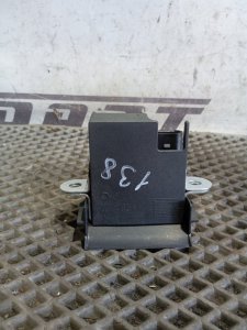 Замок багажника Skoda YETI 2015