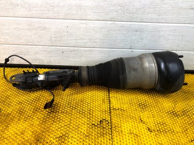 Пневмостойка , амортизатор Mercedes-Benz S-Class 2014 W222