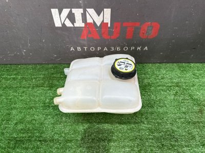 Бачок расширительный Ford Kuga 2013 SUV