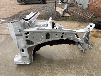 Четверть (лонжерон) Mitsubishi Outlander 3