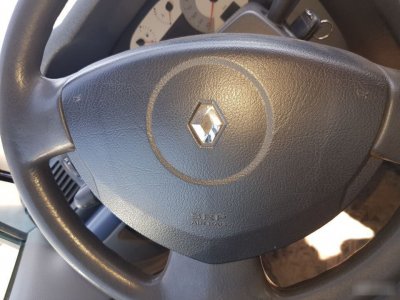 Подушка безопасности в руль Renault Symbol