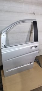Дверь Mercedes VIANO 2011 639 рест