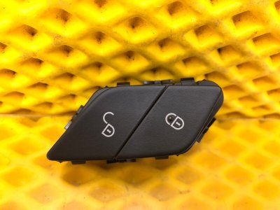 Кнопка центрального замка Mercedes-Benz S-Class 2014 W222