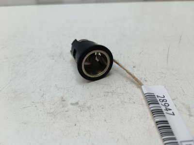 Гнездо прикуривателя Nissan Note E11
