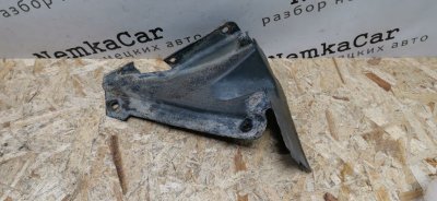 Пыльник лонжерона Mercedes W124 1989 E260