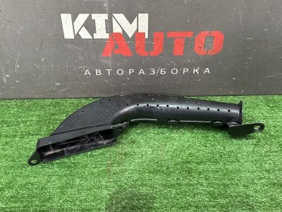 Воздухозаборник Ford Kuga 2013 SUV