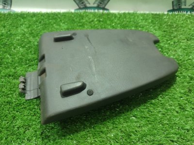 Подлокотник Ford FOCUS 2