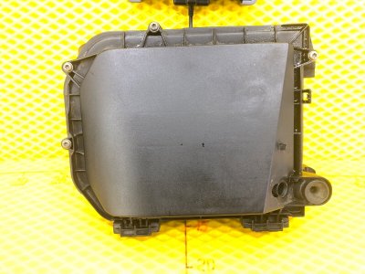 Корпус воздушного фильтра Mercedes-Benz S-Class 2014 W222