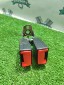 Замок ремня безопасности Ford FOCUS 2