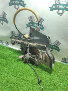 Замок боковой двери Ford FOCUS 2