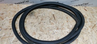 Уплотнитель сдвижной двери Mercedes VIANO 2011 639 рест