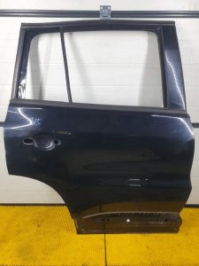 Дверь Volkswagen Tiguan 2013 5N1