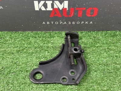 Кронштейн генератора Kia Ceed 2 2015 SW