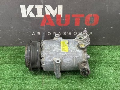 Компрессор кондиционера Ford Kuga 2013 SUV