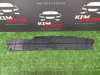 Дефлектор радиатора верхний Hyundai Solaris 1 2013 RB