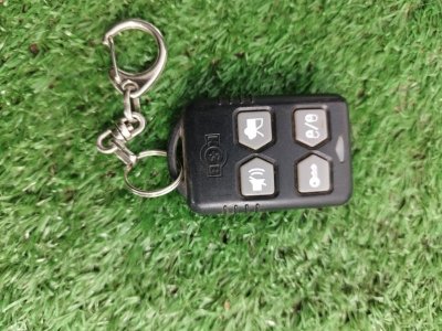 Брелок сигнализации Toyota Carina 1989 st170