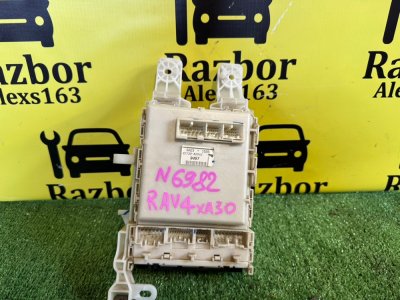 Блок предохранителей Toyota RAV4 2006 XA30