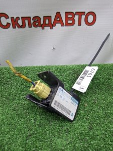 Датчик подушки безопасности Honda StepWgn 2003 RF3