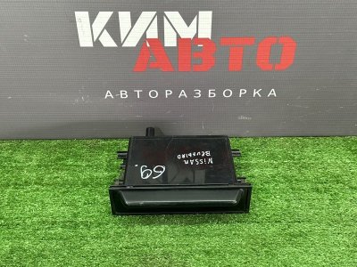 Ящик центральной консоли Nissan Bluebird Sylphy