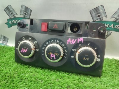 Блок управления климат-контролем TOYOTA IST