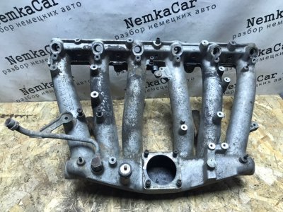 Коллектор впускной Mercedes W124 1989 E260