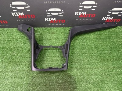 Накладка торпедо Ford Kuga 2013 SUV