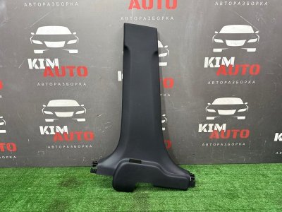 Накладка центральной стойки нижняя Kia Soul 2014 SW