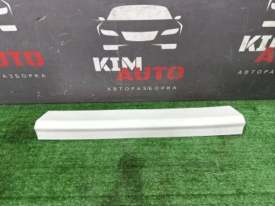 Обшивка крышки багажника верхняя Ford Kuga 2013 SUV