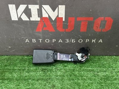 Замок ремня безопасности Ford Kuga 2013 SUV