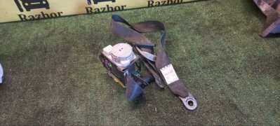 Ремень безопасности Toyota Corolla 2011 E 151