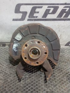 Кулак поворотный Skoda YETI 2011 5L